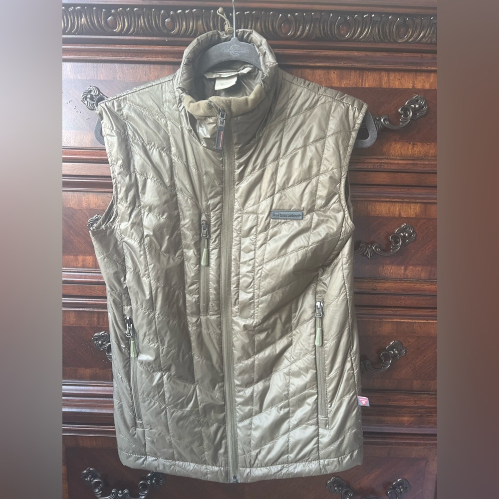 Banded H.E.A.T Insulated Vest Size Small